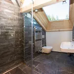Chalet La Source - Year